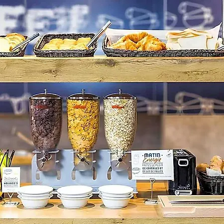 Ibis Budget Marne La Vallée Le Grand 2*
