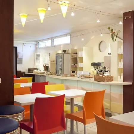 Hotel Ibis Budget Marne La Vallee Le Grand Noisy-le-Grand